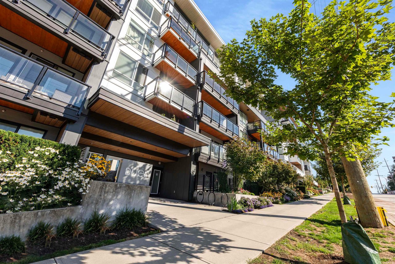 105-707 Como Lake Ave