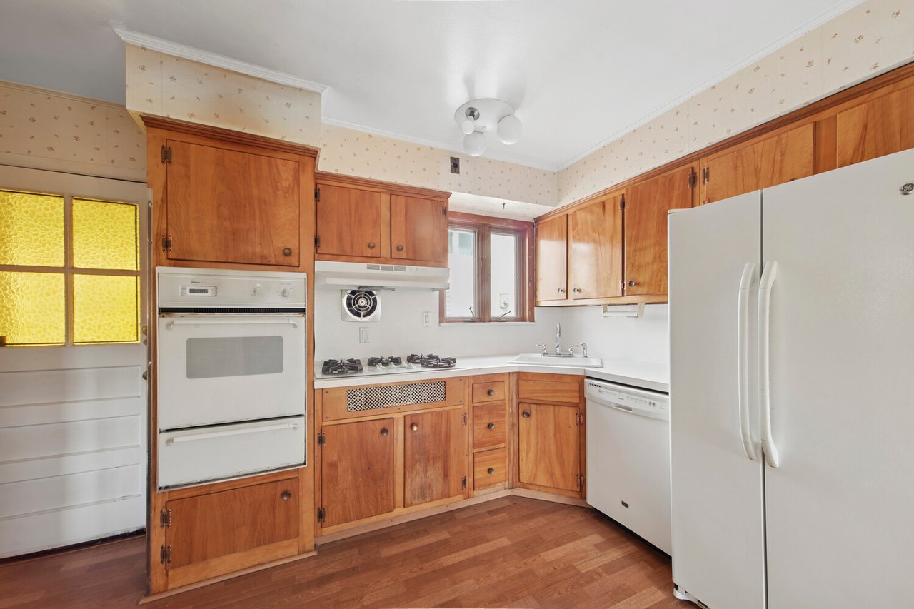 154-19 21st Avenue, Apt TOWNHOUSE