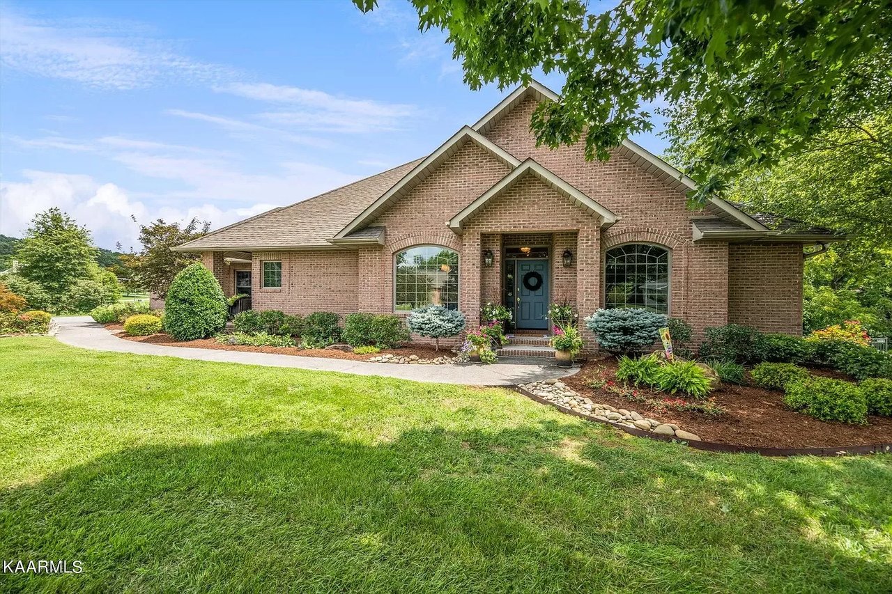 314 Riverdale Dr