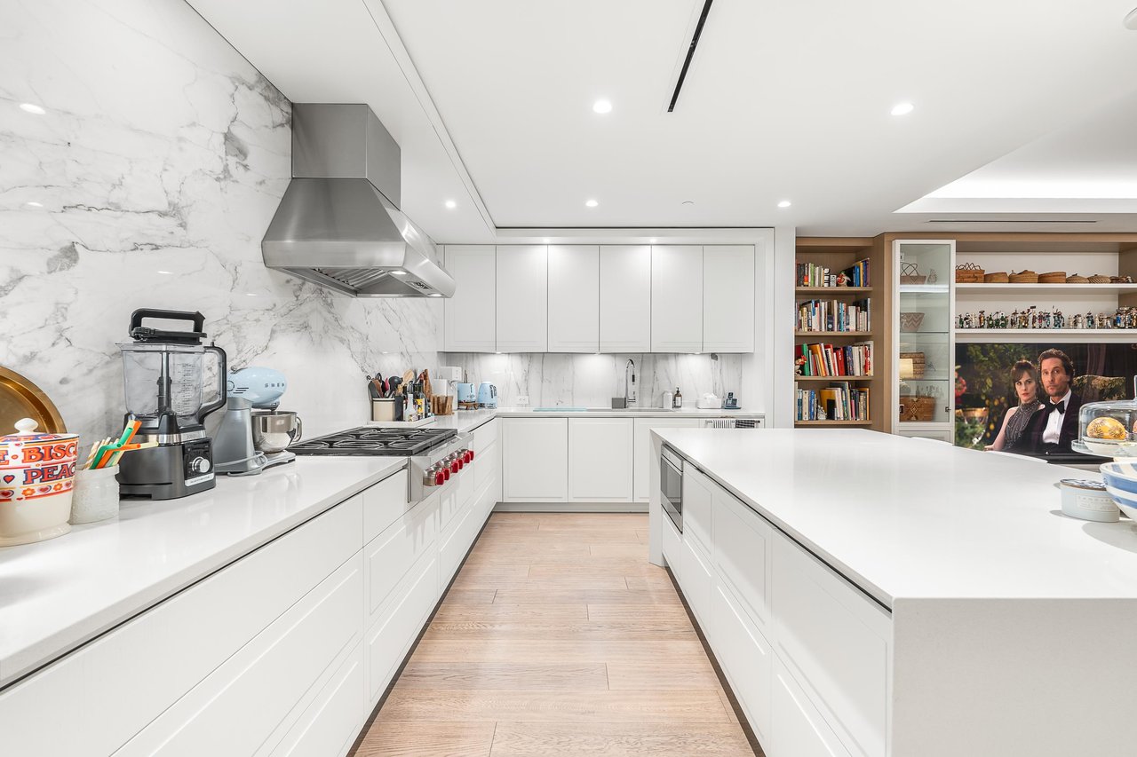503-2289 Bellevue Ave