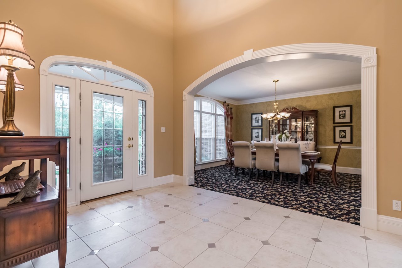 Newer Construction and Oh So Close to Chesterfield Amenities