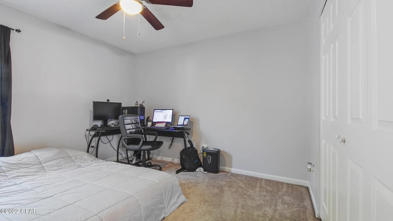 6605 LAKE JOANNA Circle
