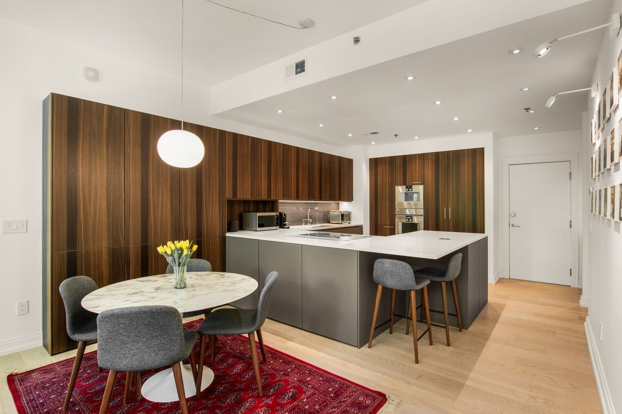 905 Juniper Street NE Unit: 310