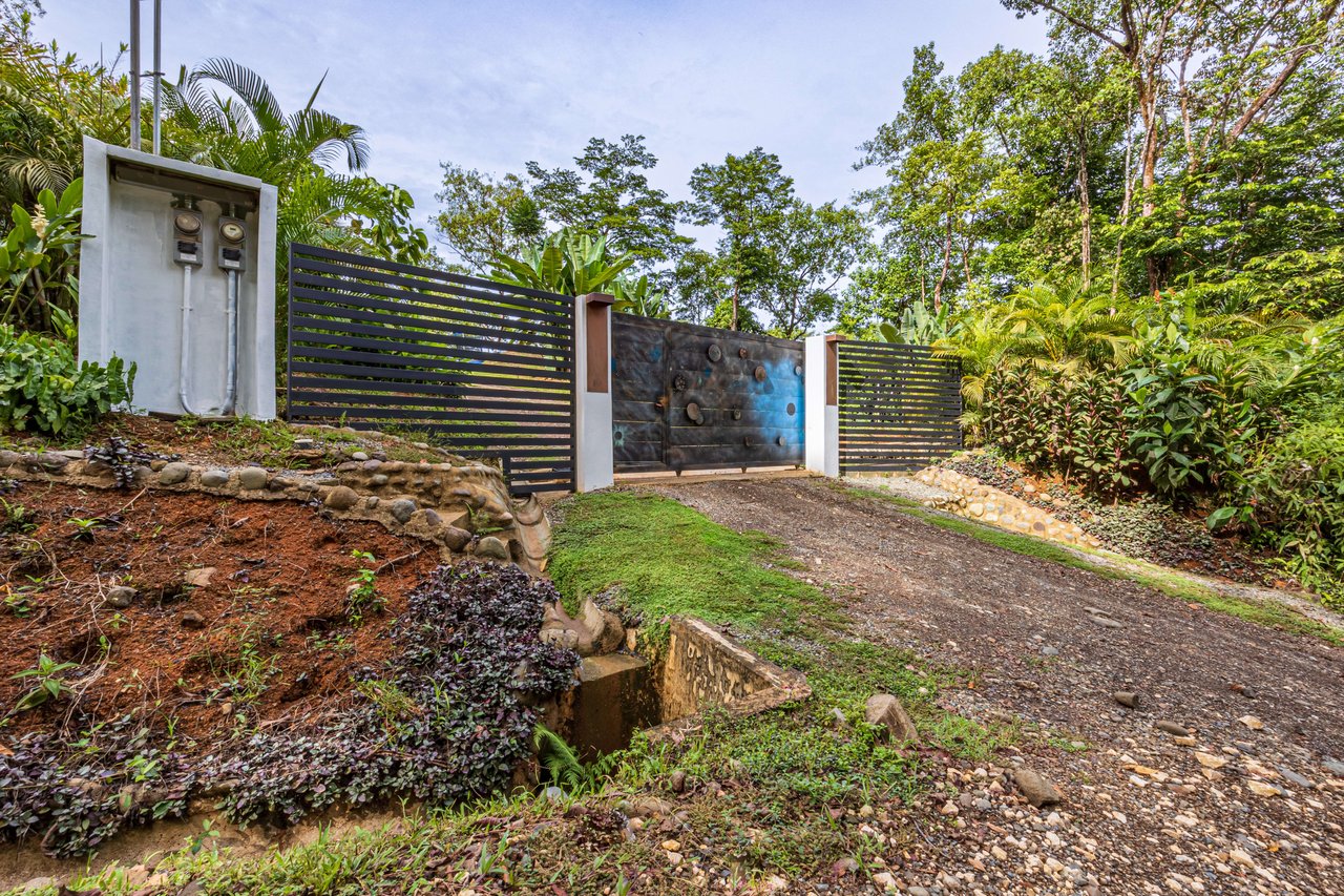 Beautiful 2-Acre Property with Container House in Cinco Ventanas