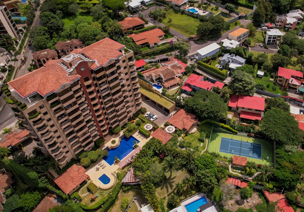 Exclusive Apartment With Views, Escazu, San Jose