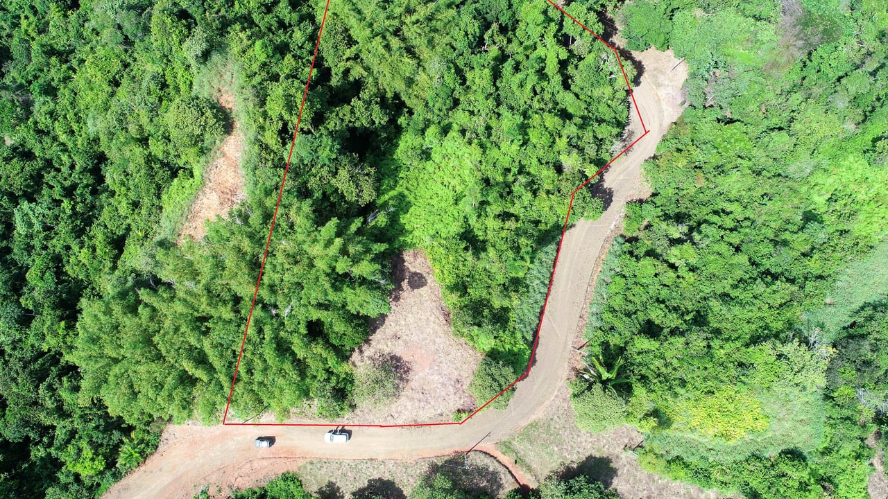 2 Acres Property with 360 Panoramic Views!