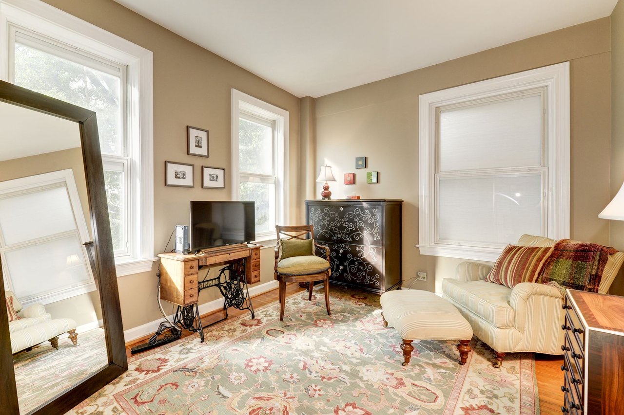 2301 Connecticut Ave NW, #2C