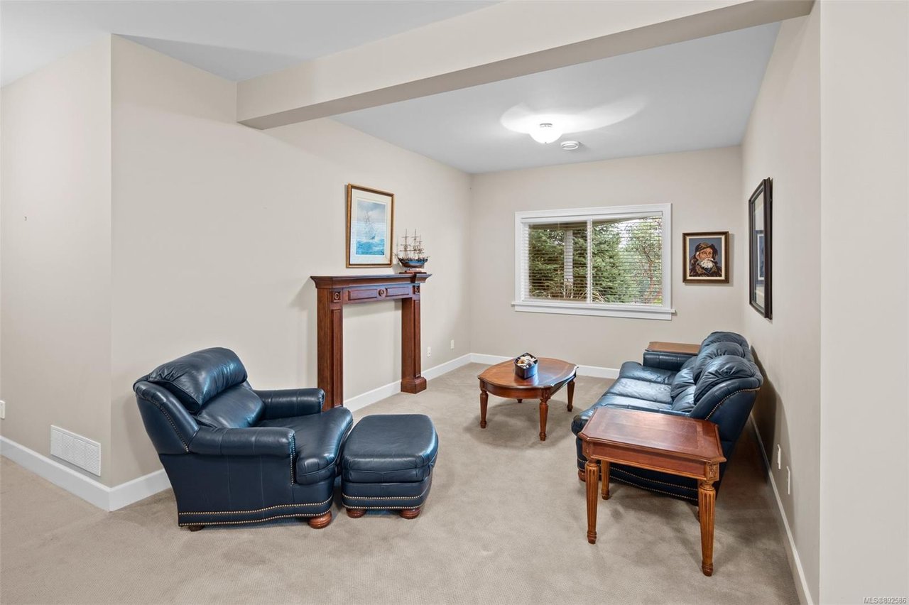 416 Pelican Dr