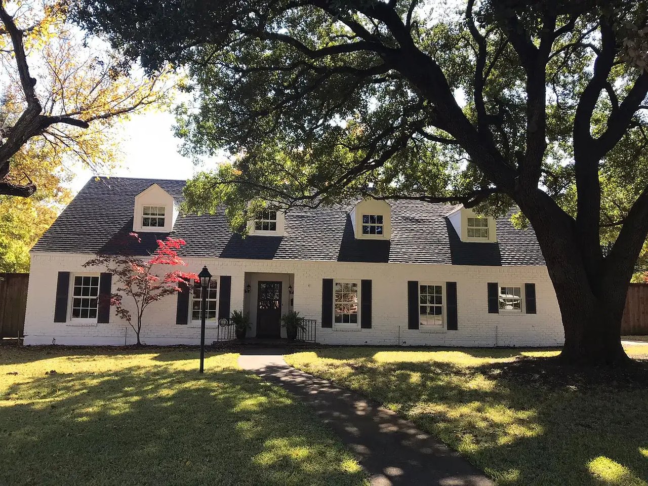 4648 College Park Dr