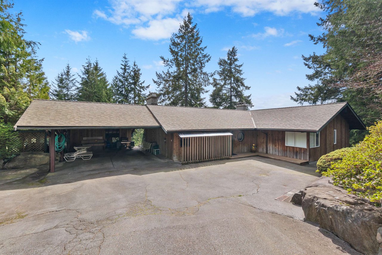 4663 Woodridge Pl