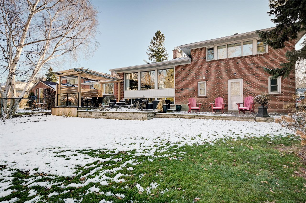 27 Mcnab Blvd