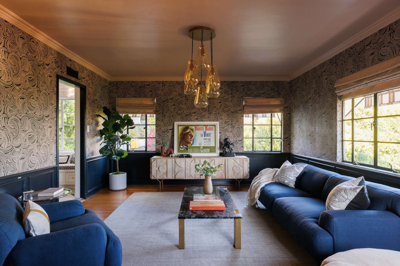 A Sophisticated c. 1938 Traditional in Los Feliz 