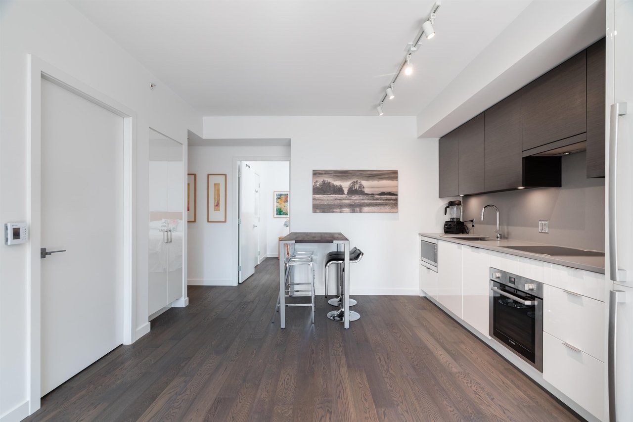 308-1688 Pullman Porter St