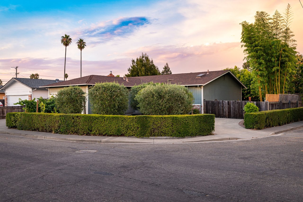 Charming Single-Level Home in the Heart of Rohnert Park