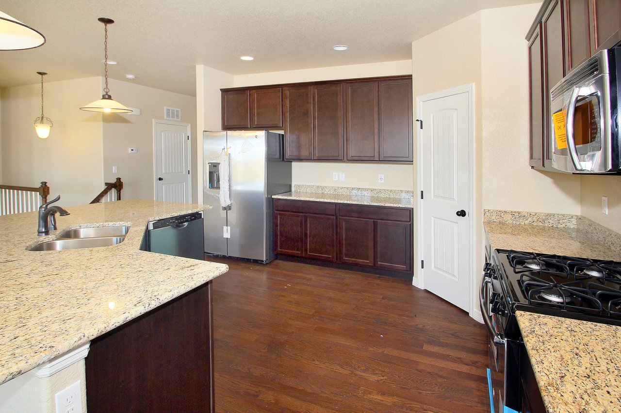 The Cutler (2 Bedrooms on main floor)