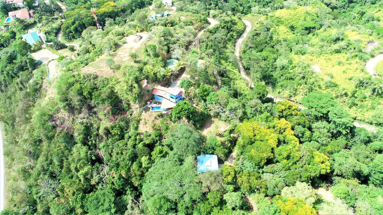 Iconic Eco-lodge With Outstanding Ocean, Sunset, and Mountain Views