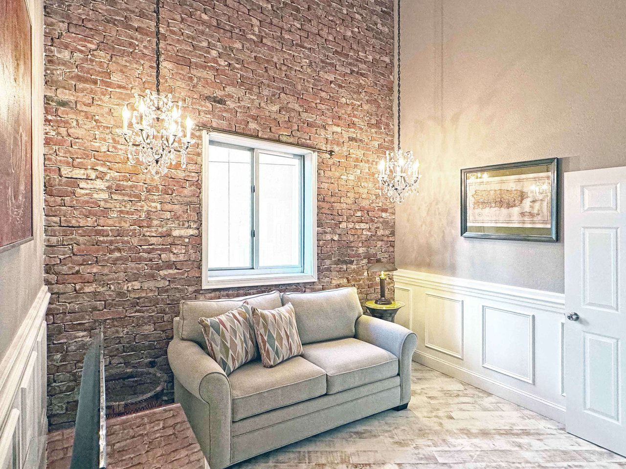 Residence 401 at The Waverly