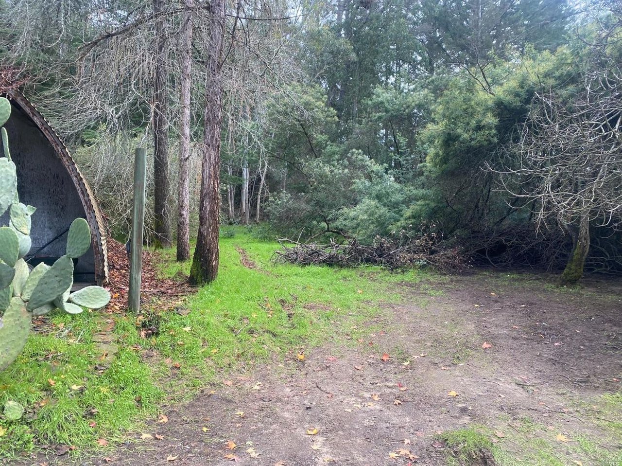 1610 Laguna Rd