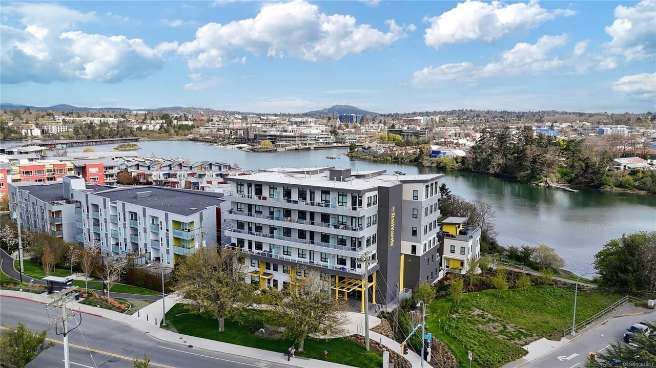 109-757 Tyee Rd