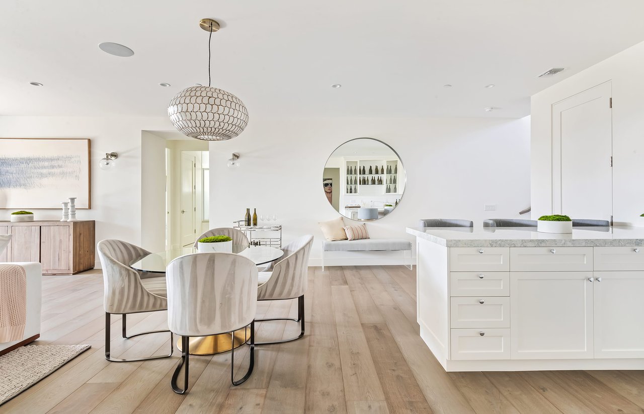 448 Serra Drive