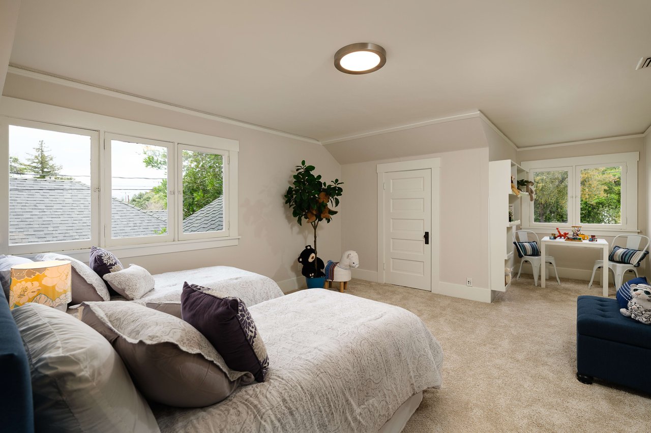 1034 Morada Place