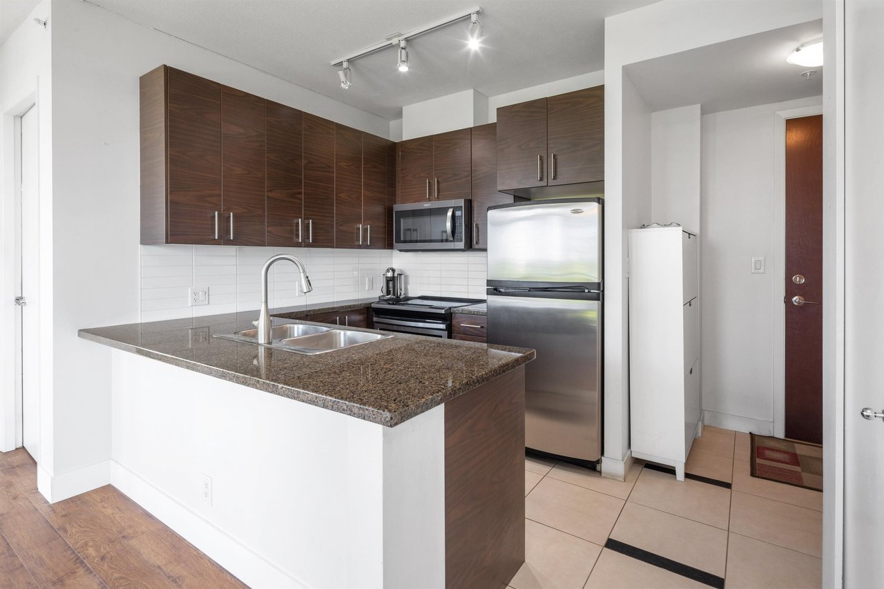 604-2355 Madison Ave