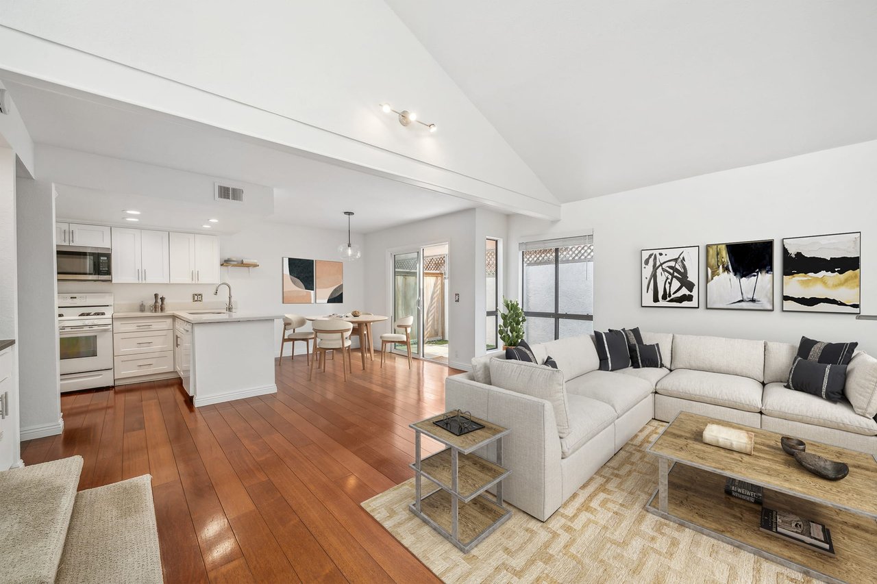 1526 August Lane #4