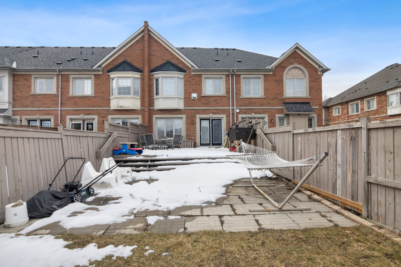 188 Kingsbridge Circle