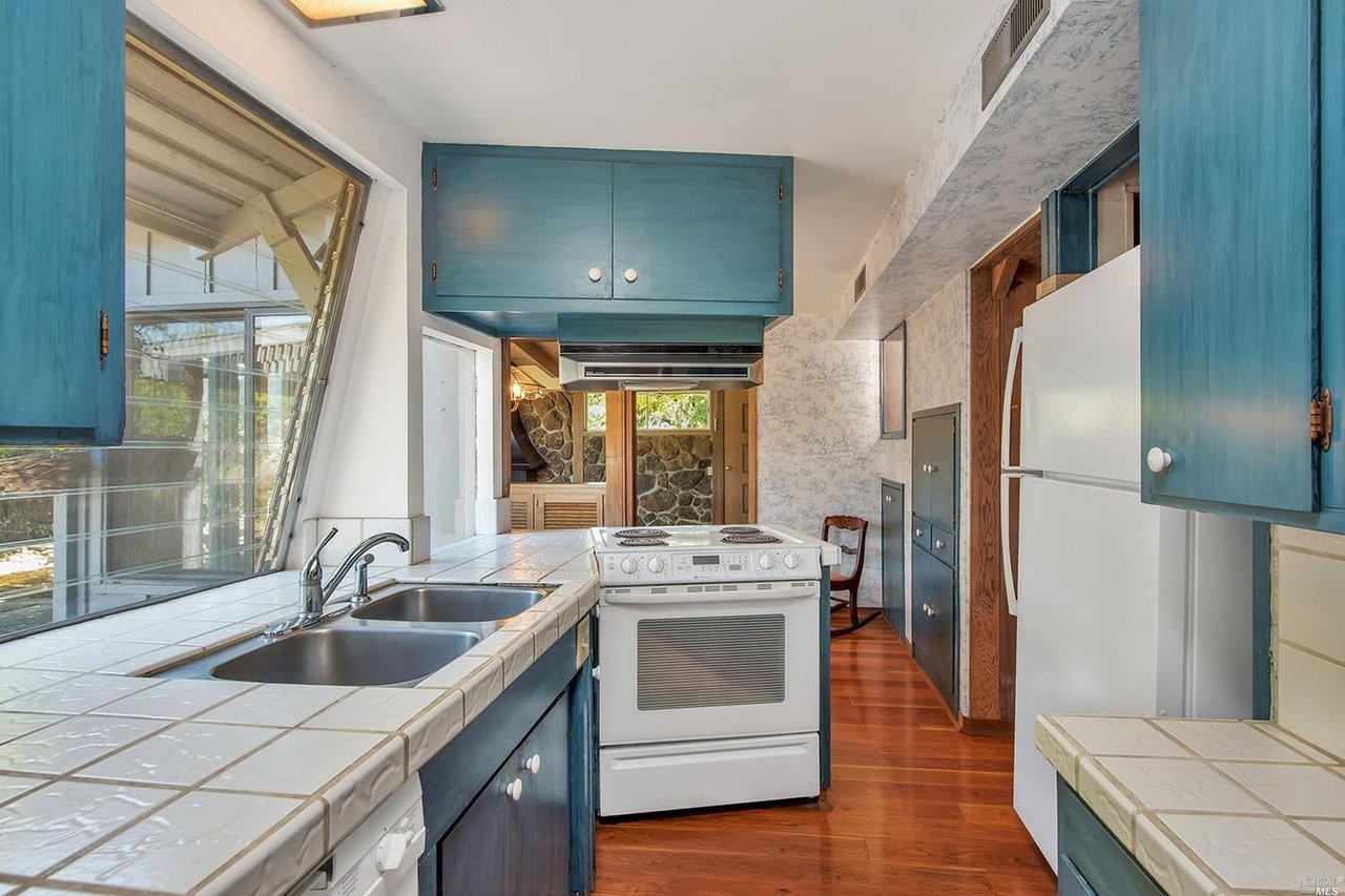 3381 Dry Creek Rd