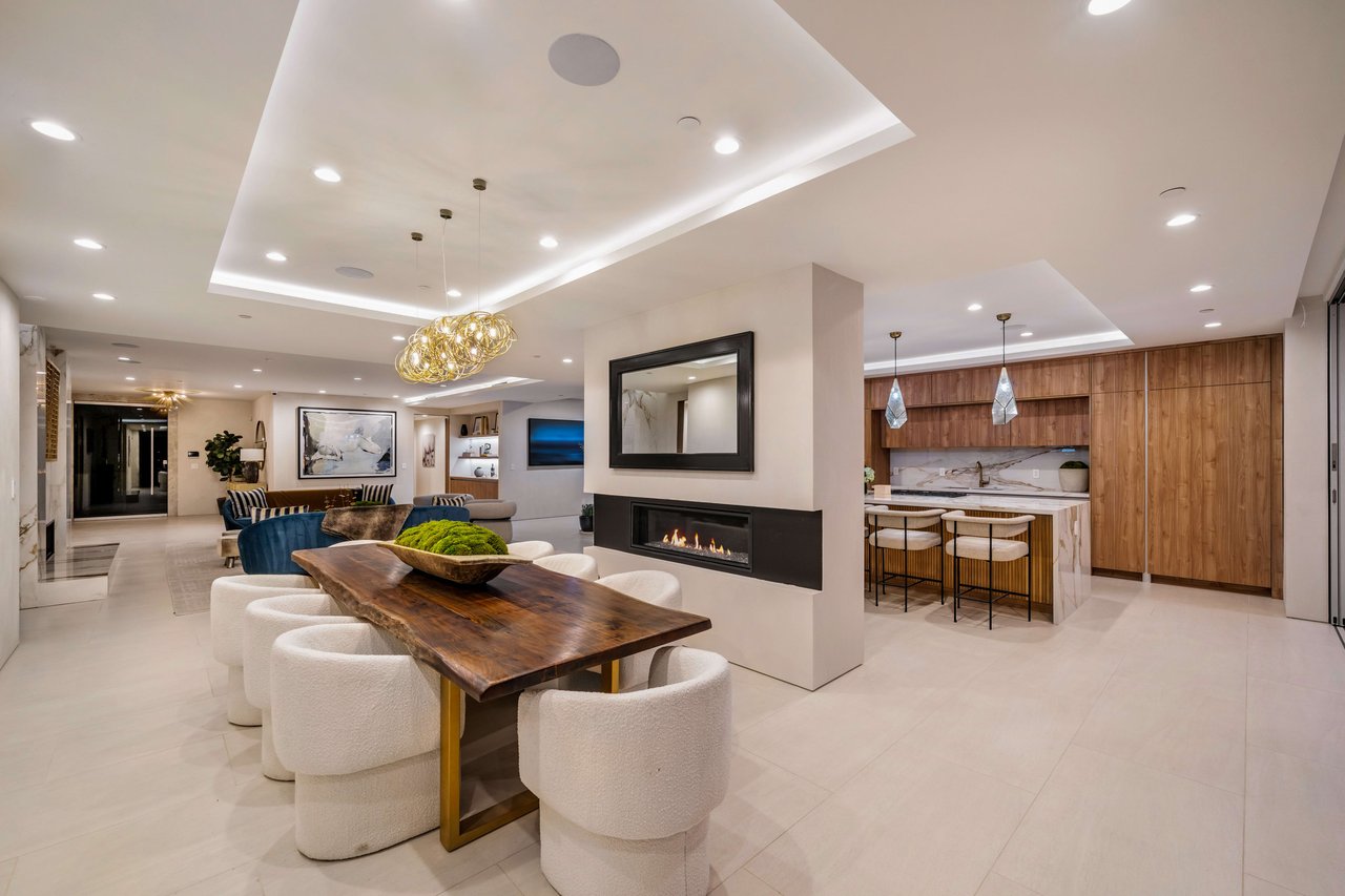 The Apex HH | 7115 Macapa Drive