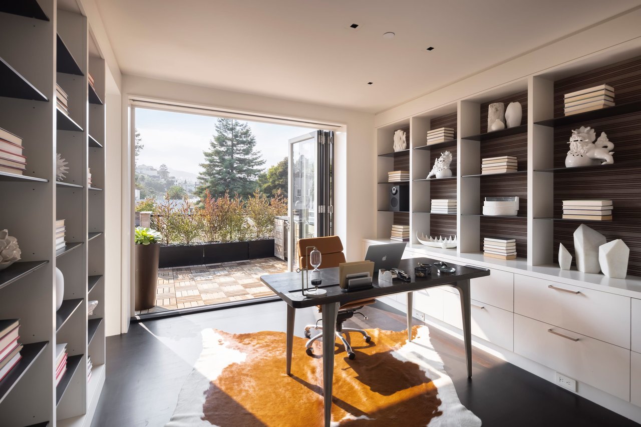 NEW DESIGNER-RENOVATED MISSION DOLORES PENTHOUSE