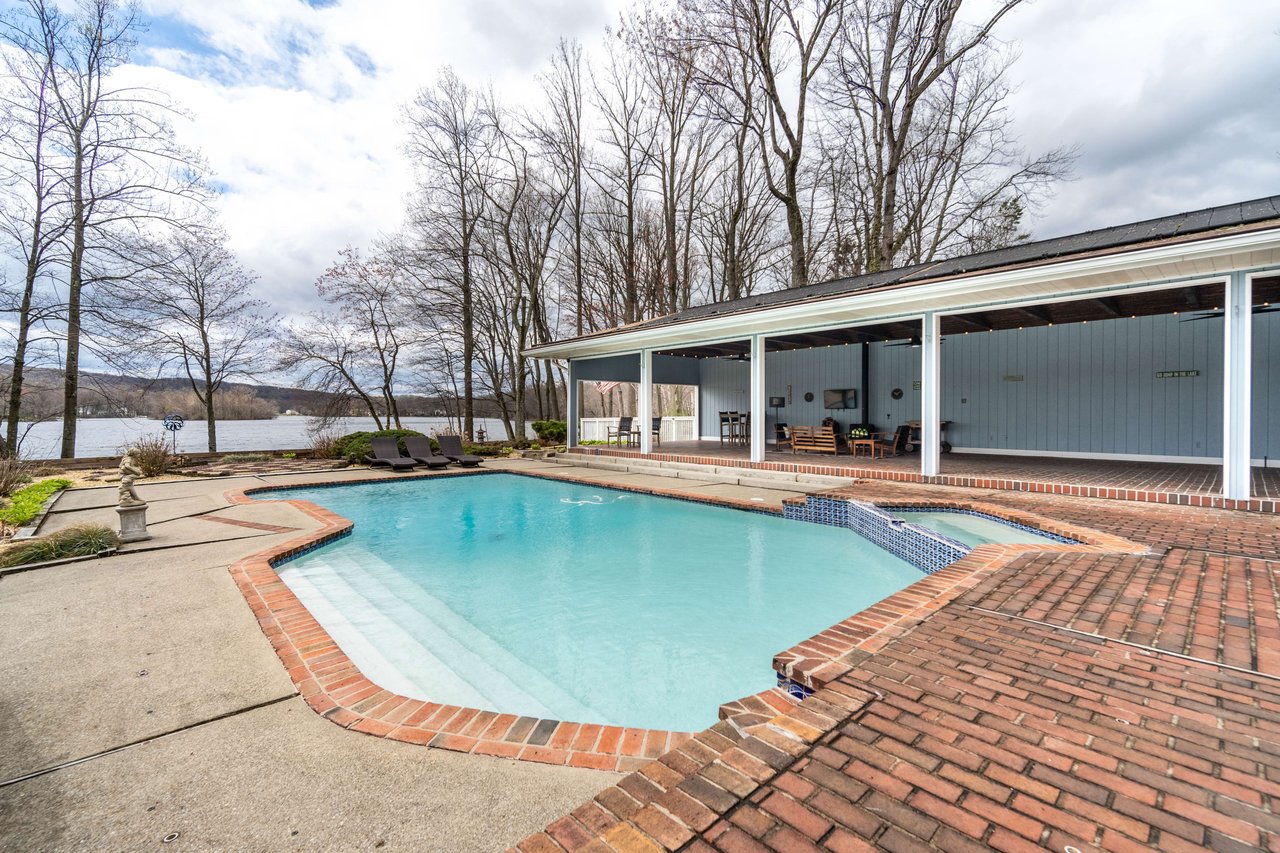 20 Radtke Road, Randolph, NJ 07869