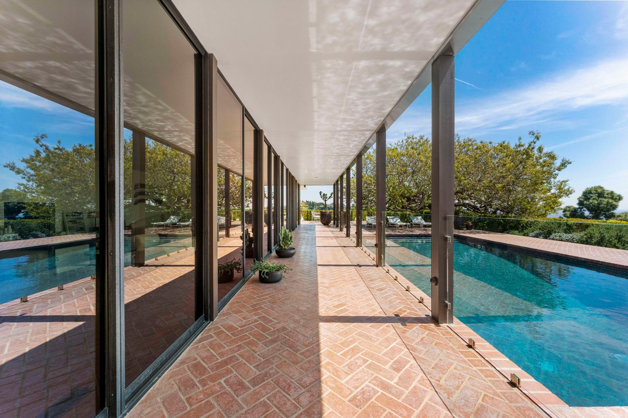 1374 Laurel Way, Beverly Hills