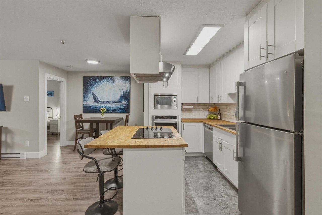 C102-40140 Willow Cres