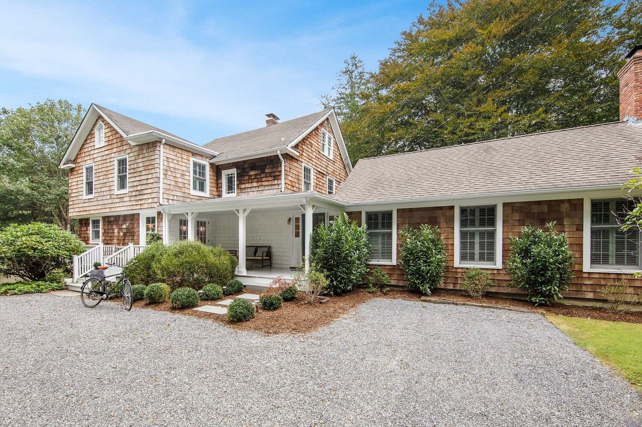 46 Maple Ln