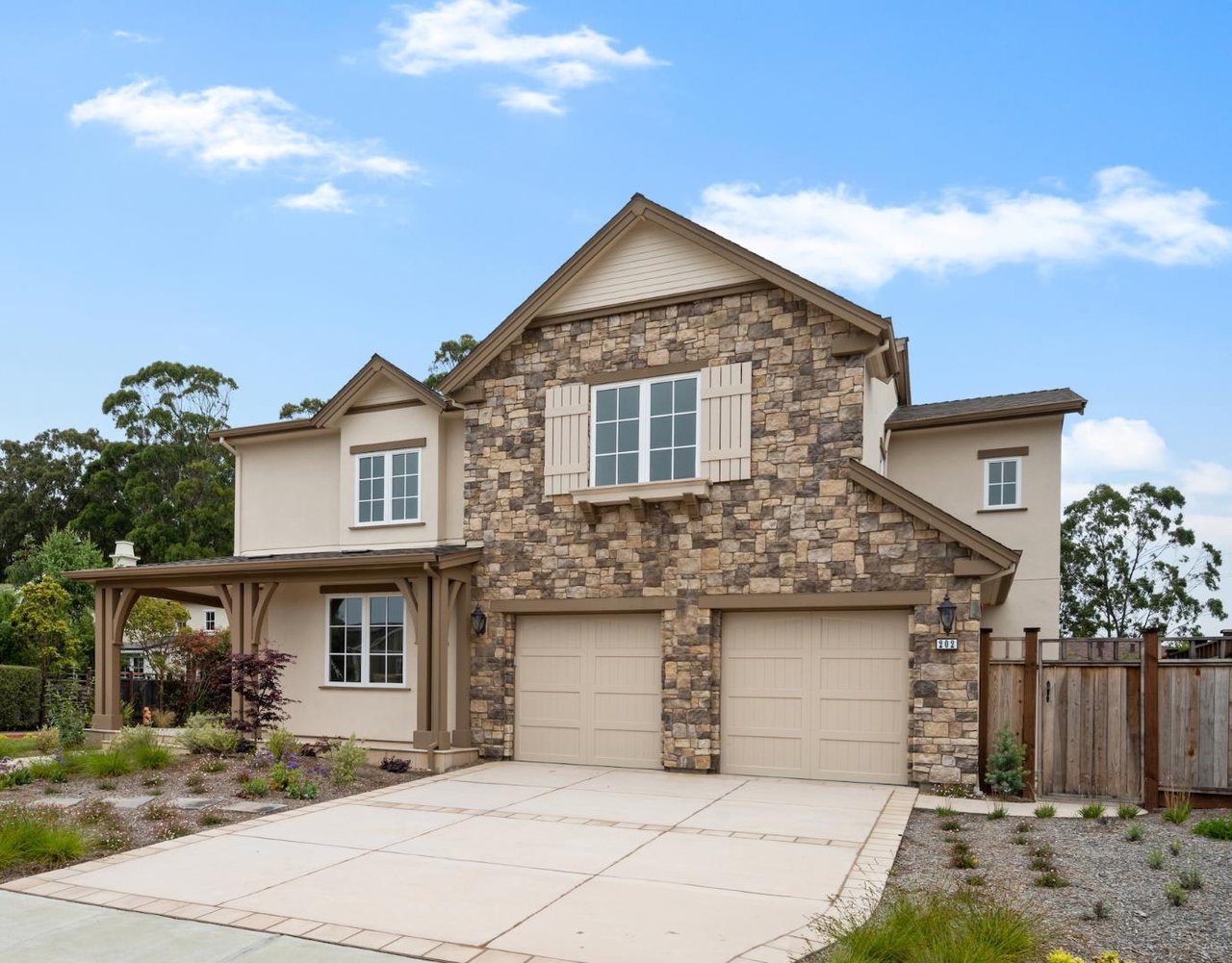 202 Carnoustie Court, Half Moon Bay 94019	