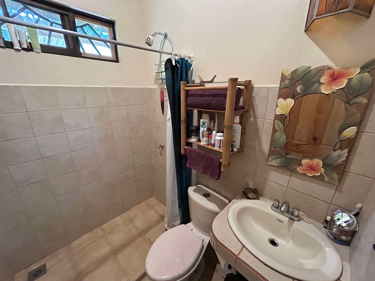 Casa La Luna, Cozy Home in Platanillo on 8 Acres of Land!