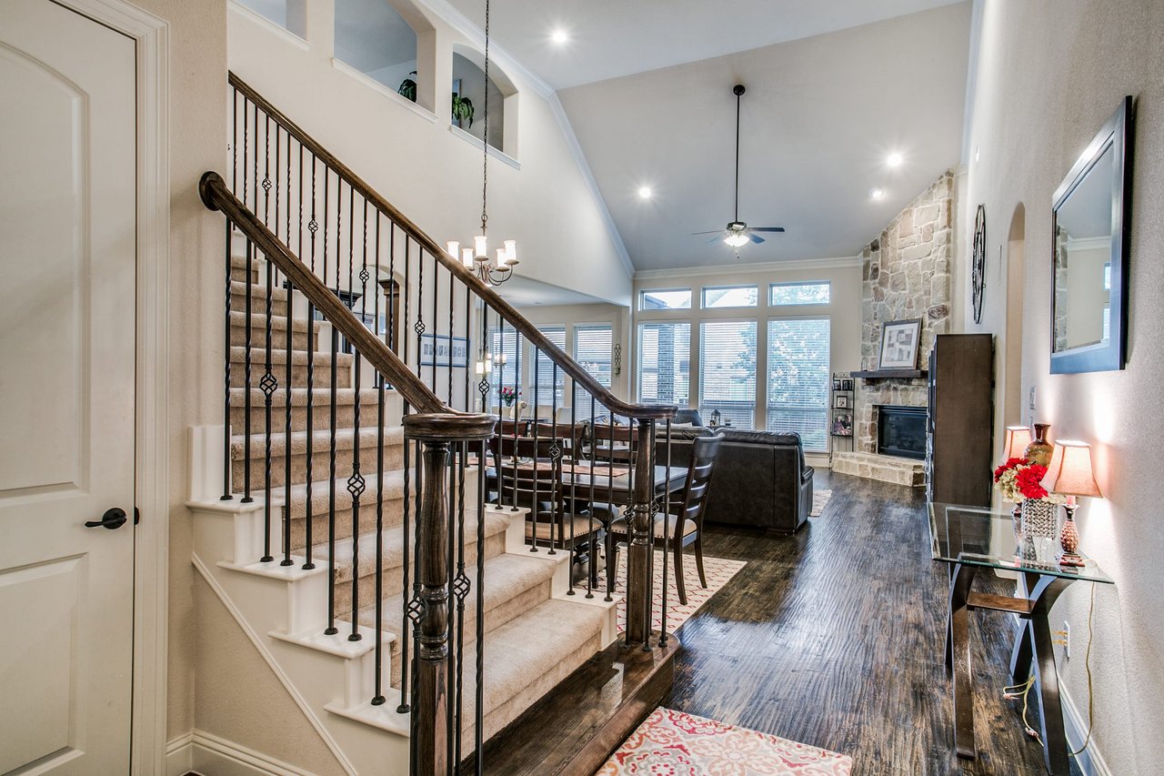 2212 Carrick Drive