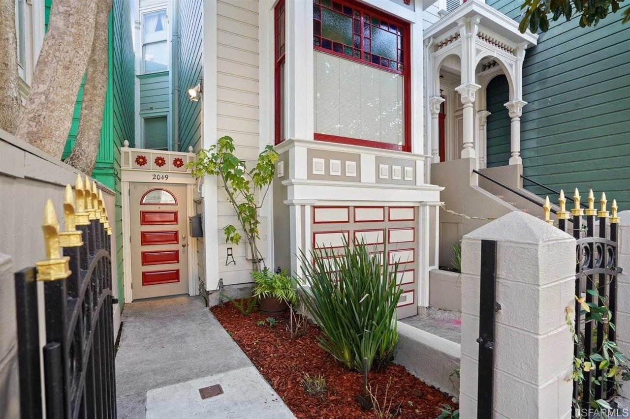 2049 Golden Gate Ave