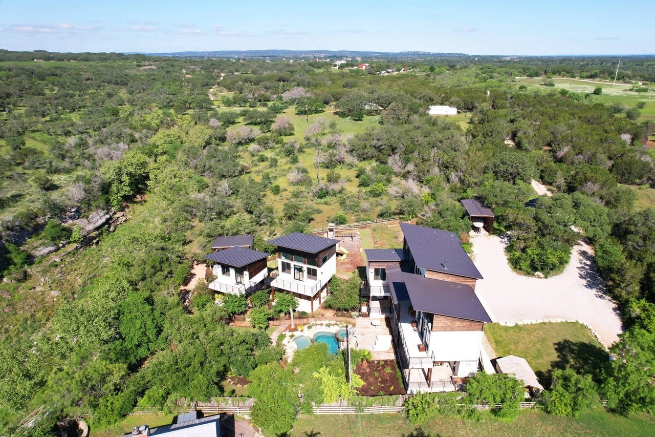 1907 Pace Bend