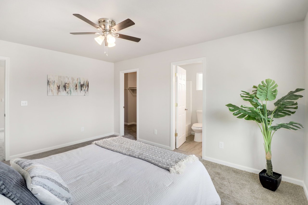 908 Rivera Dr