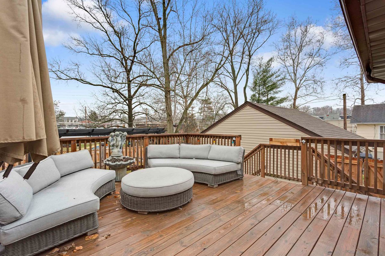 Chic Meets Functional in Des Peres