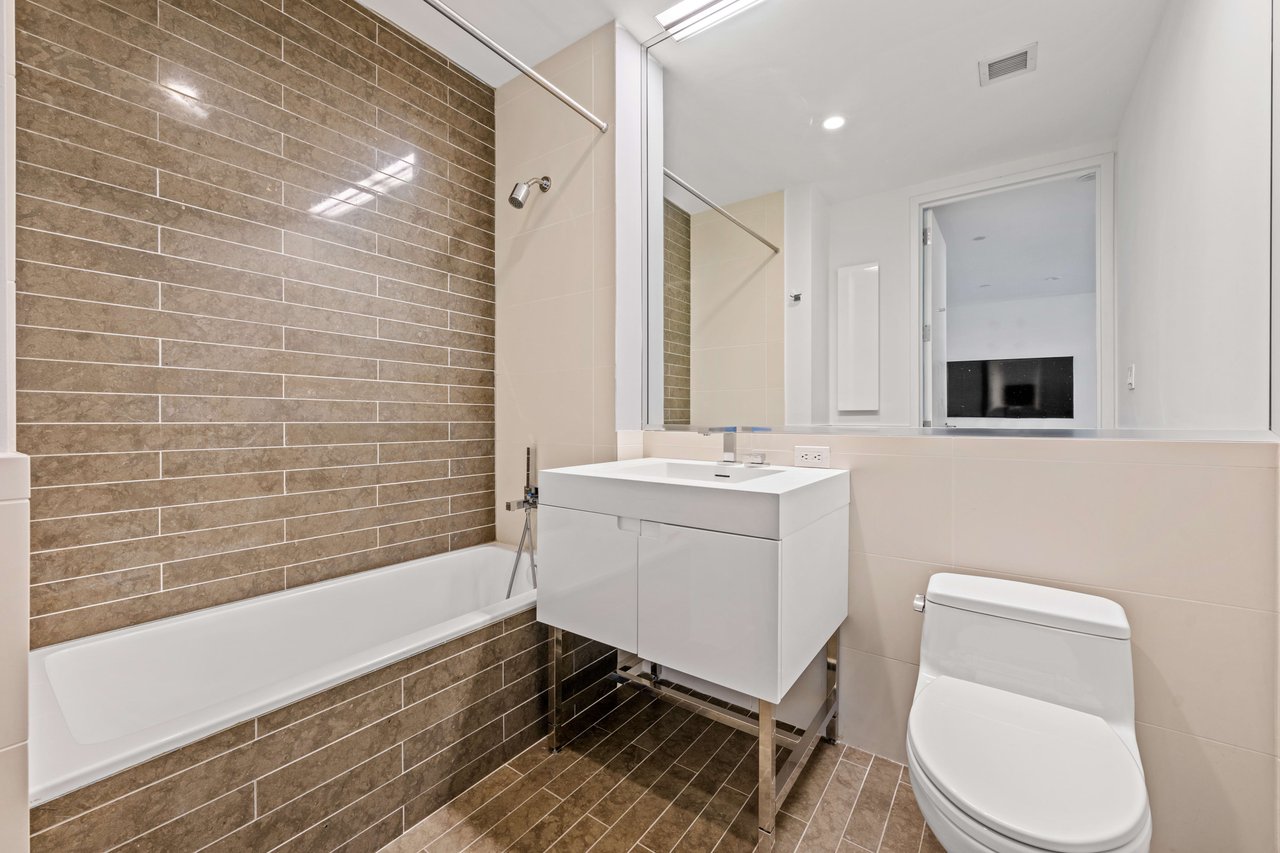 388 Bridge Street, Unit 39A 