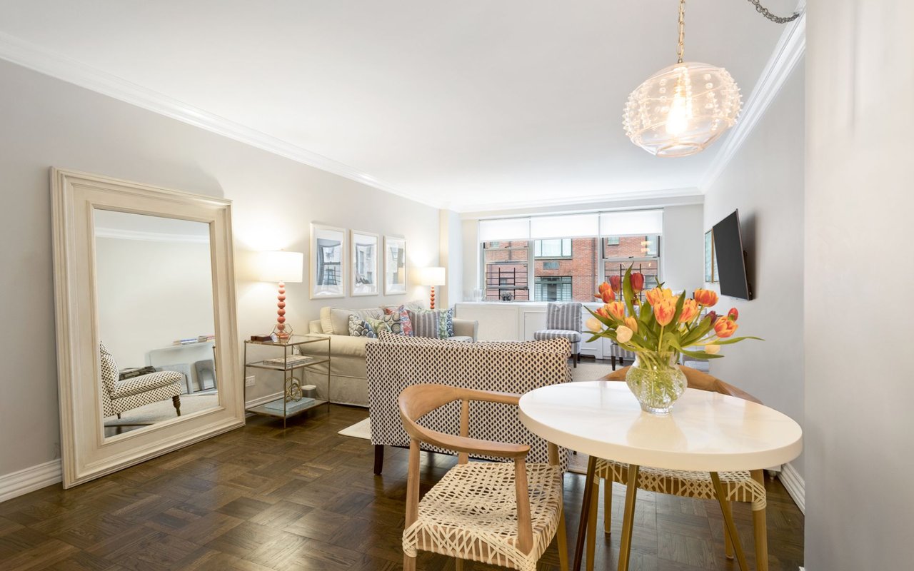 55 E 87th St, Apt 4A