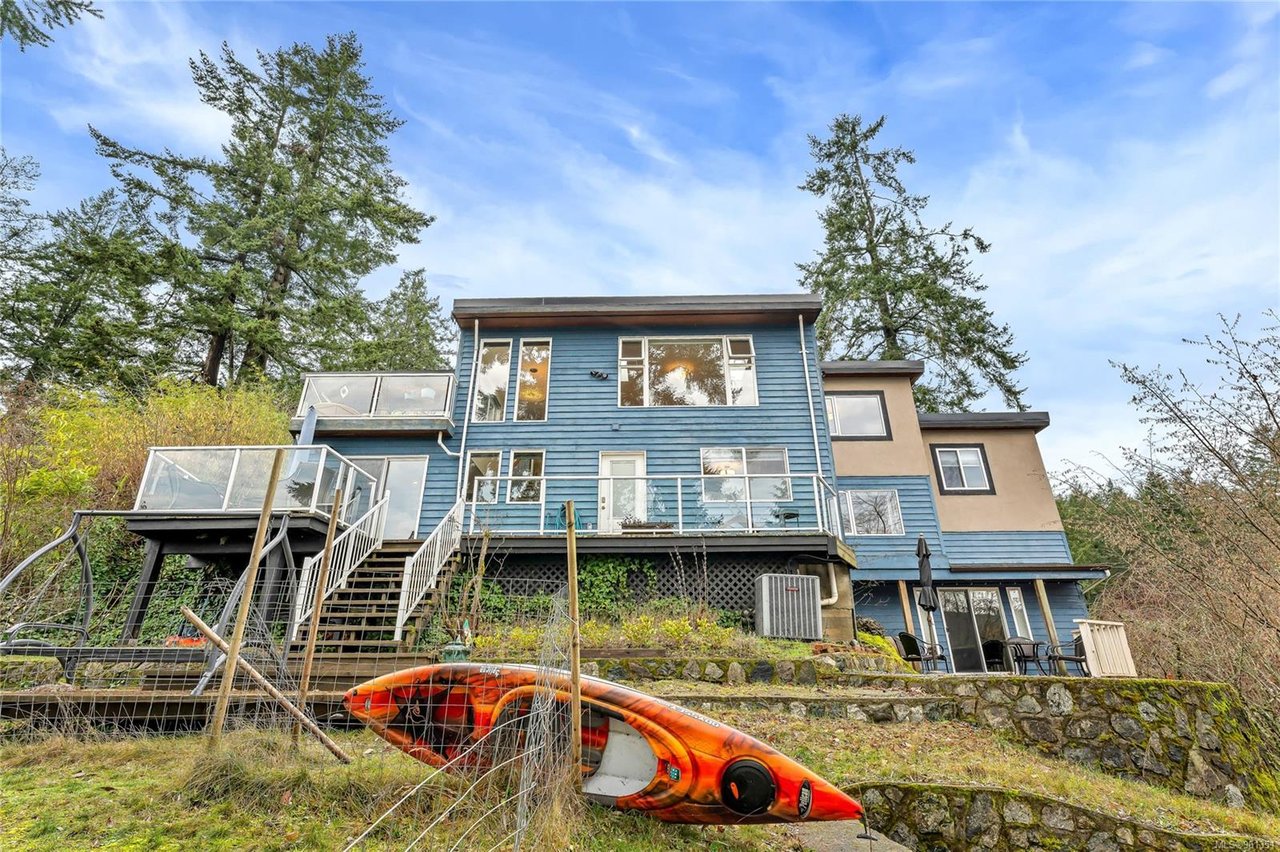 5003 Prospect Lake Rd