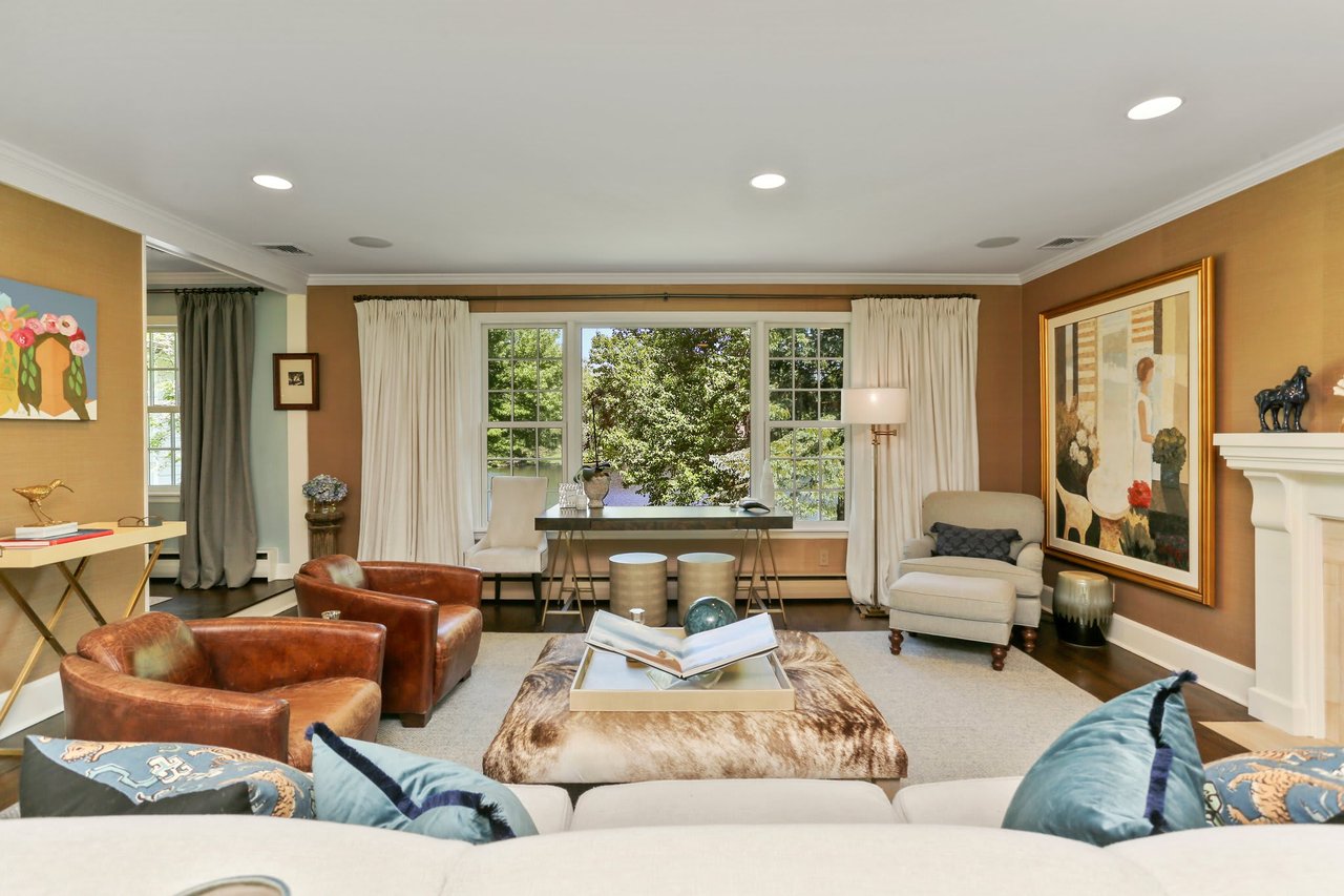 14 Pequot Trail