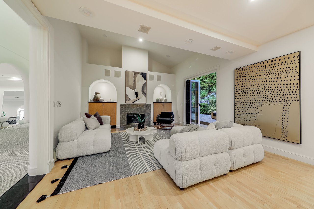 Tiburon Retreat at 7 Mariposa Court