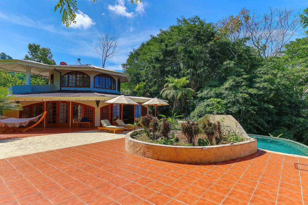 Ocean View Retreat Estate, Dominical, Puntarenas