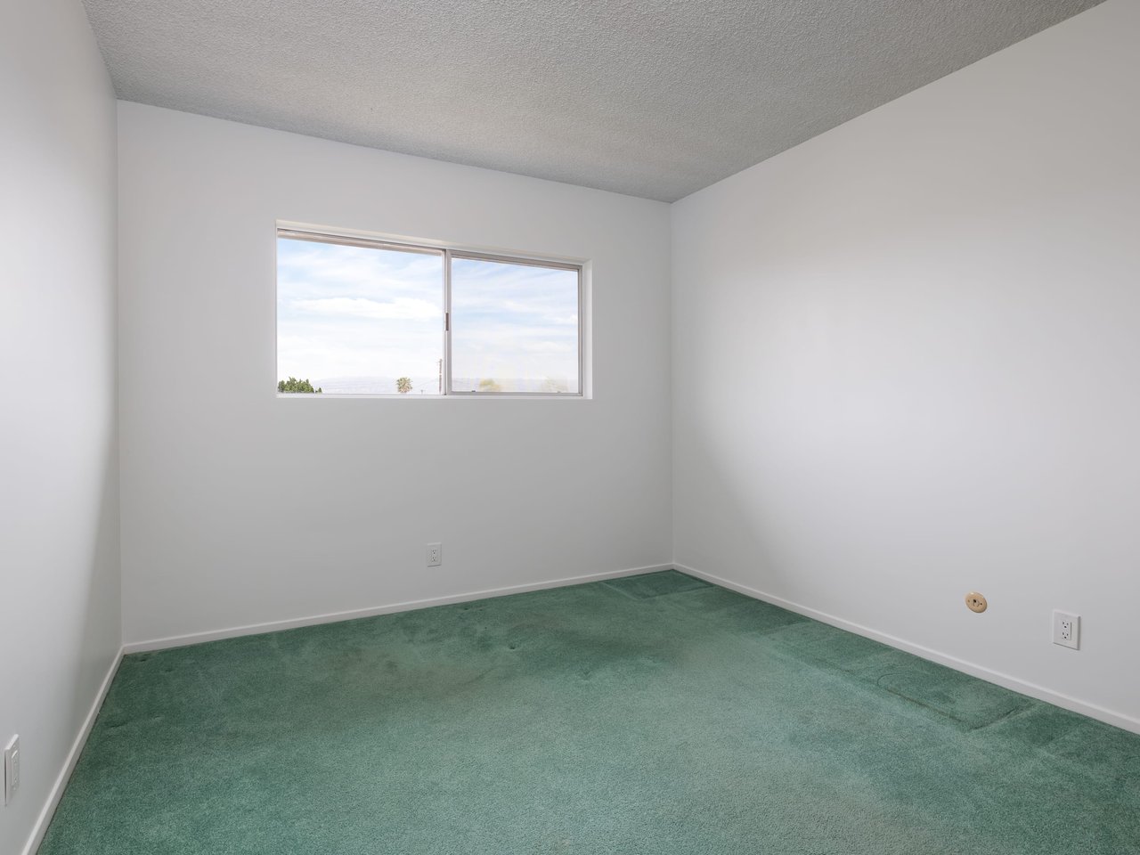2260 W 229th Place