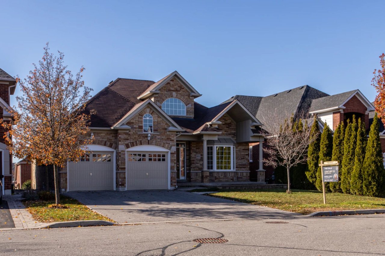 8 Creative Ways to Market Your Home Online